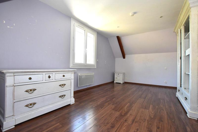 Maison - 141 m² - 5 pièces