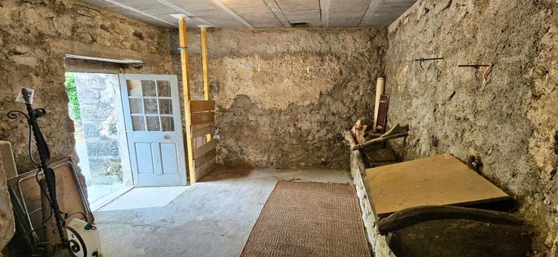 Maison - 230 m² - 6 pièces