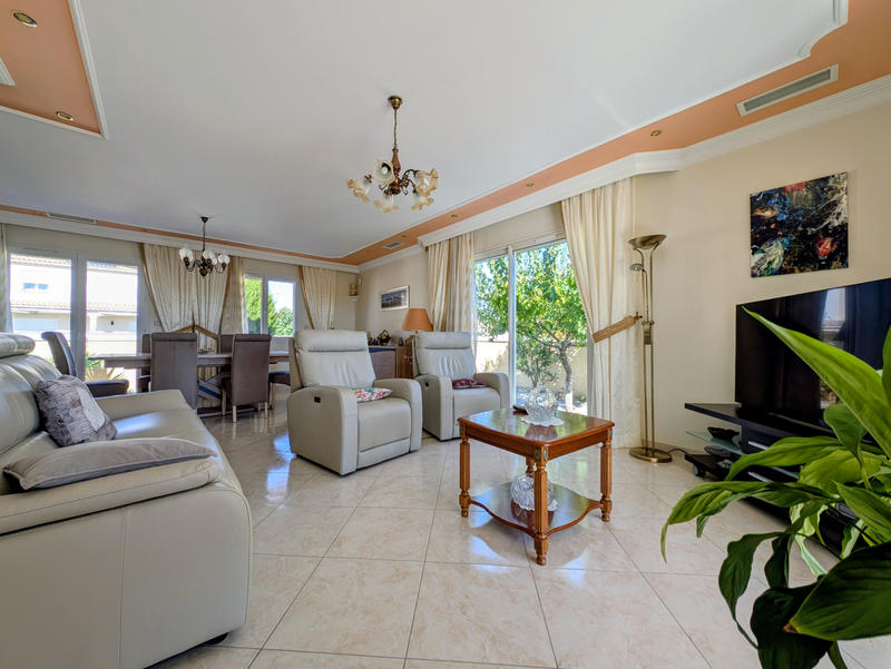 Villa - 130 m² - 4 pièces