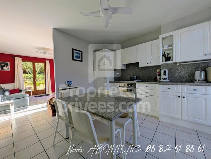 Maison - 166 m² - 6 pièces