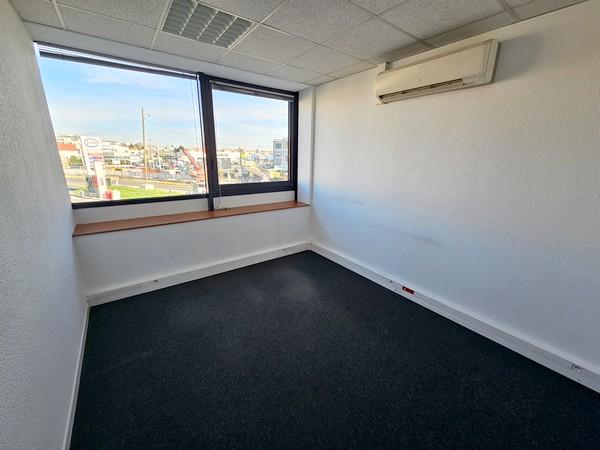 Local commercial - 274 m²
