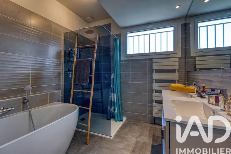 Maison de maîtres - 130 m² - 4 pièces