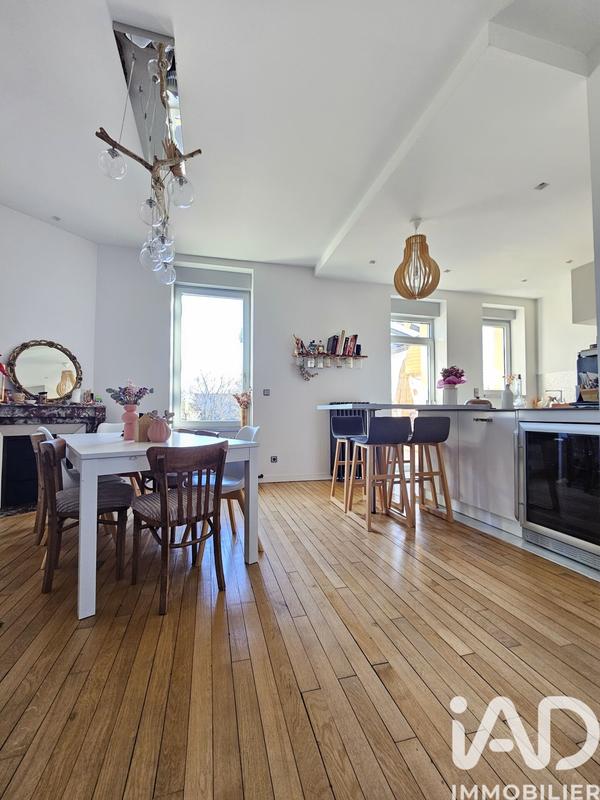 Maison - 177 m² - 6 pièces