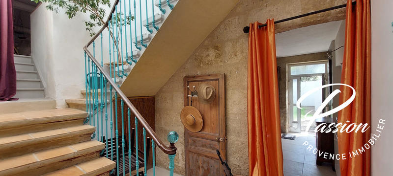 Mas - 190 m² - 6 pièces