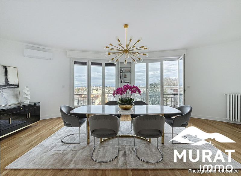 Appartement - 121 m² - 5 pièces