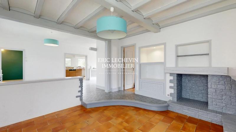 Maison - 122 m² - 7 pièces