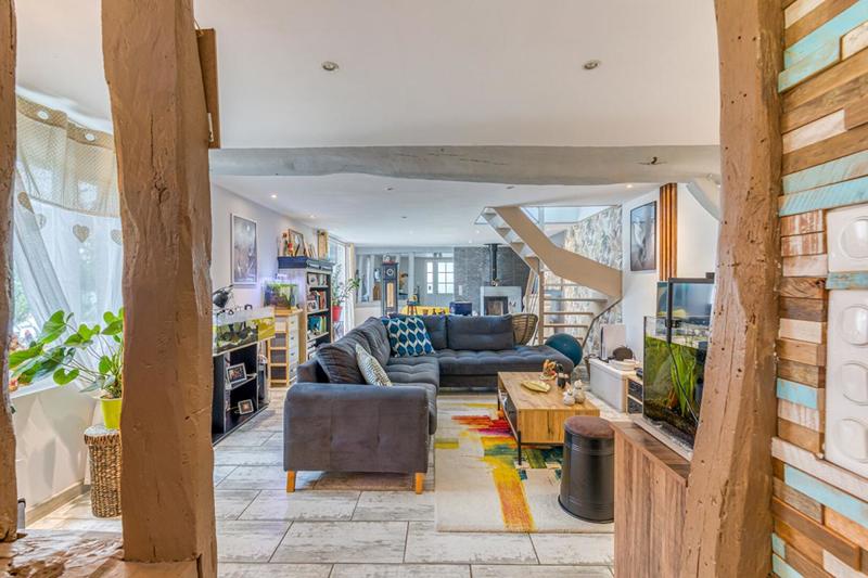 Maison - 128 m² - 6 pièces