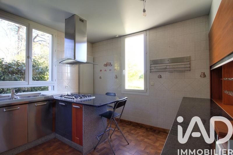 Maison - 294 m² - 8 pièces