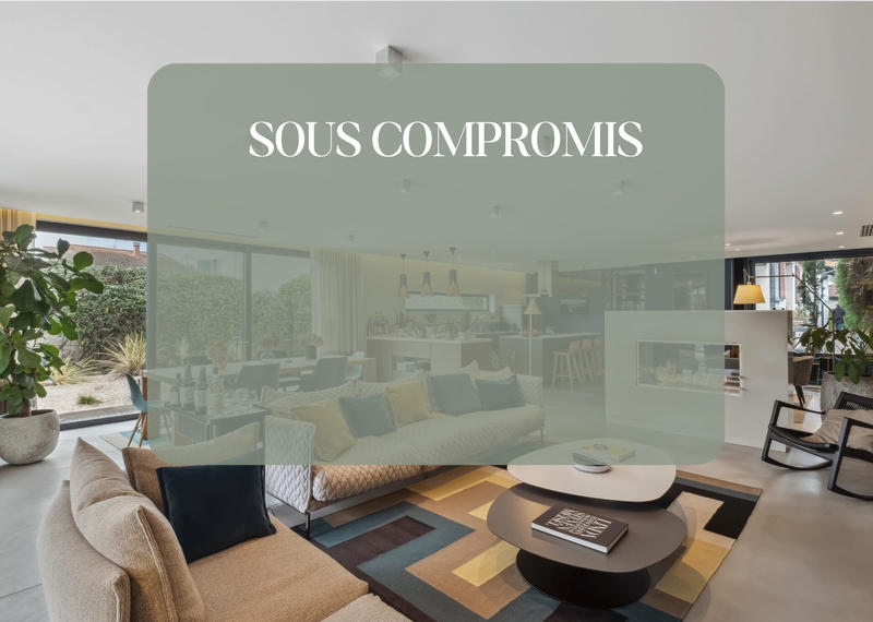 Maison - 203 m² - 6 pièces