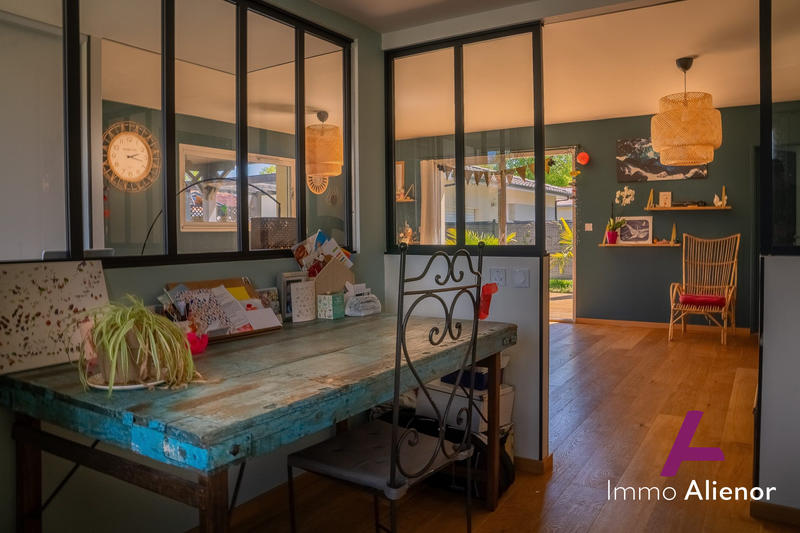 Maison contemporaine - 107 m² - 5 pièces