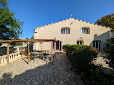 Villa - 151 m² - 5 pièces