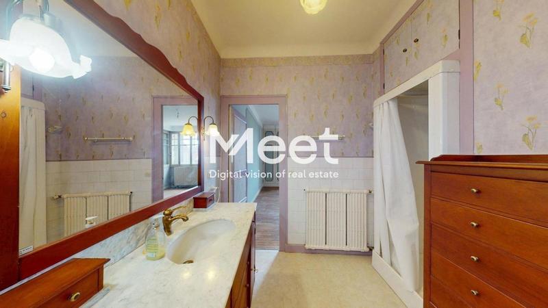 Maison de maîtres - 230 m² - 8 pièces