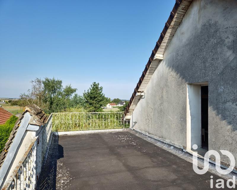 Maison - 205 m² - 8 pièces