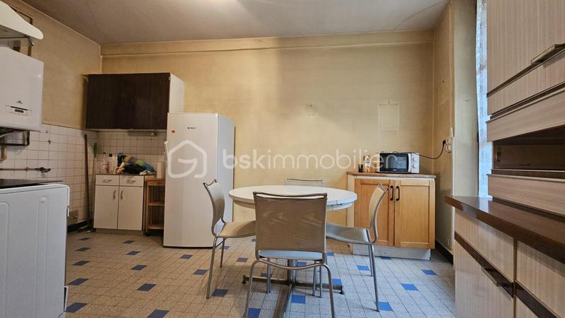 Appartement - 99 m² - 4 pièces