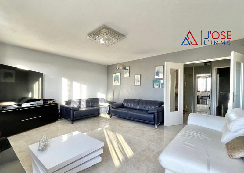 Appartement - 87 m² - 4 pièces