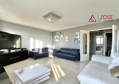 Appartement - 87 m² - 4 pièces