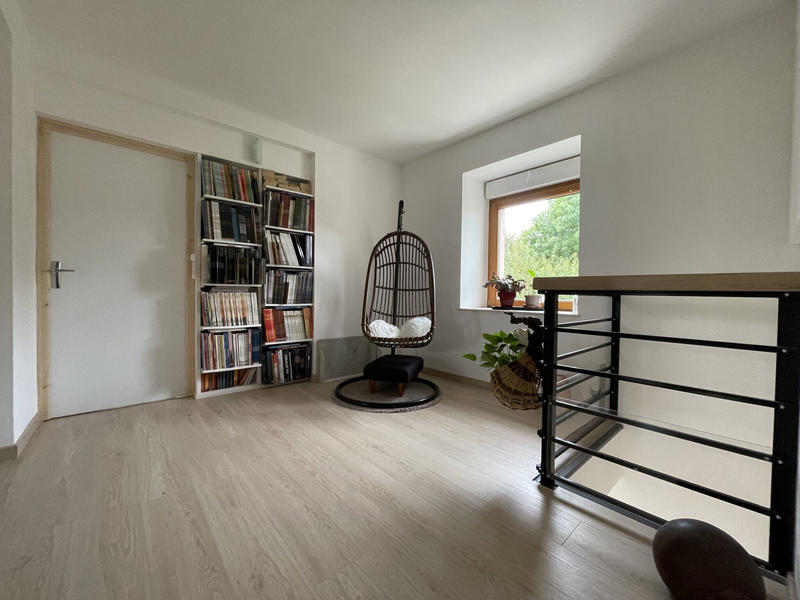 Maison - 211 m² - 6 pièces