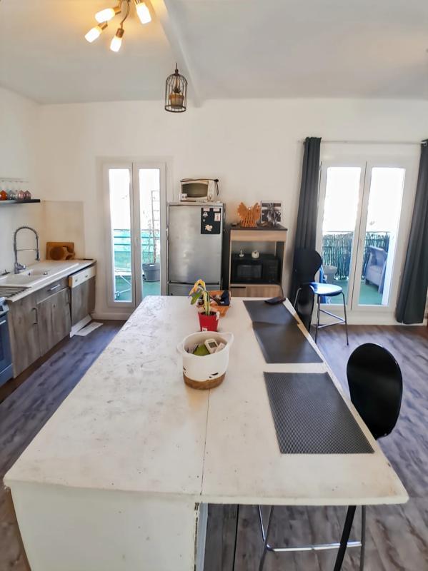 Appartement - 82 m² - 3 pièces