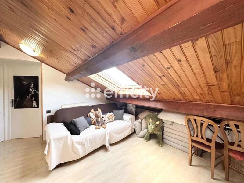 Maison - 135 m² - 7 pièces