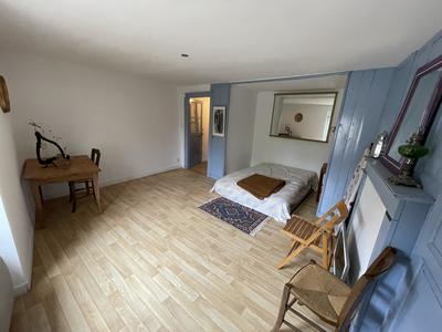 Maison - 198 m² - 7 pièces