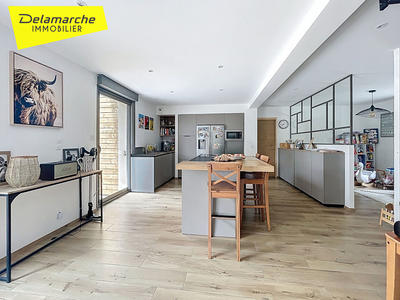 Maison - 166 m² - 7 pièces