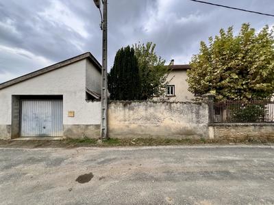 Maison - 449 m² - 6 pièces