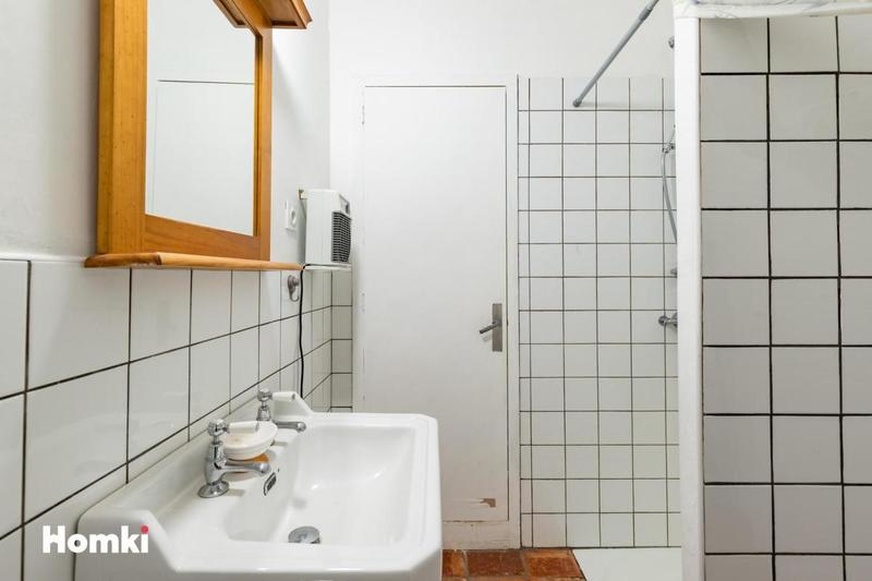 Maison - 203 m² - 7 pièces