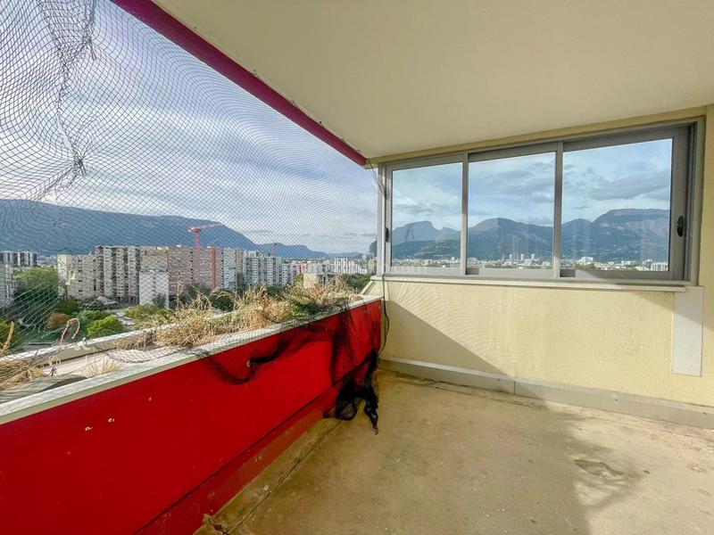 Appartement - 77 m² - 3 pièces