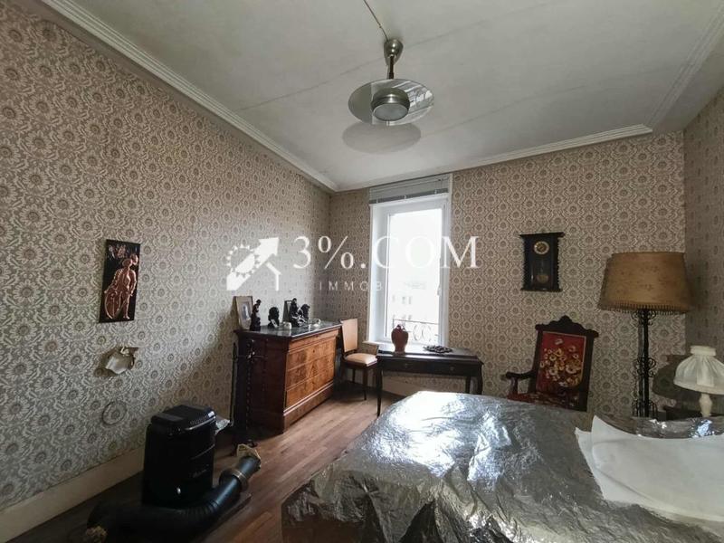 Maison de village - 162 m² - 8 pièces