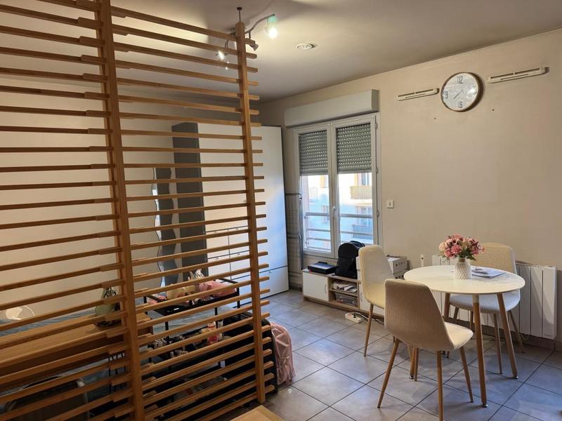 Studio - 27 m² - 1 pièce