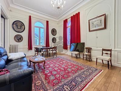 Appartement - 113 m² - 3 pièces