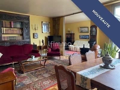 Appartement - 107 m² - 4 pièces