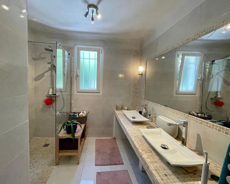 Maison - 150 m² - 4 pièces