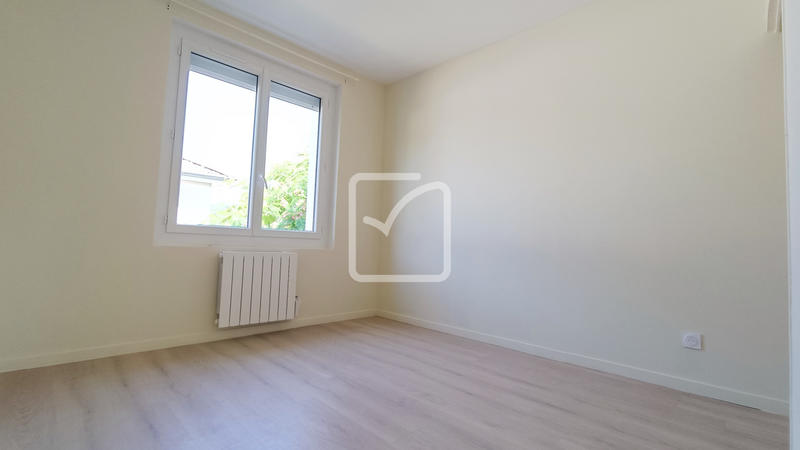 Maison - 122 m² - 5 pièces