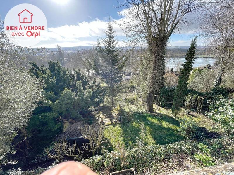 Maison - 197 m² - 8 pièces