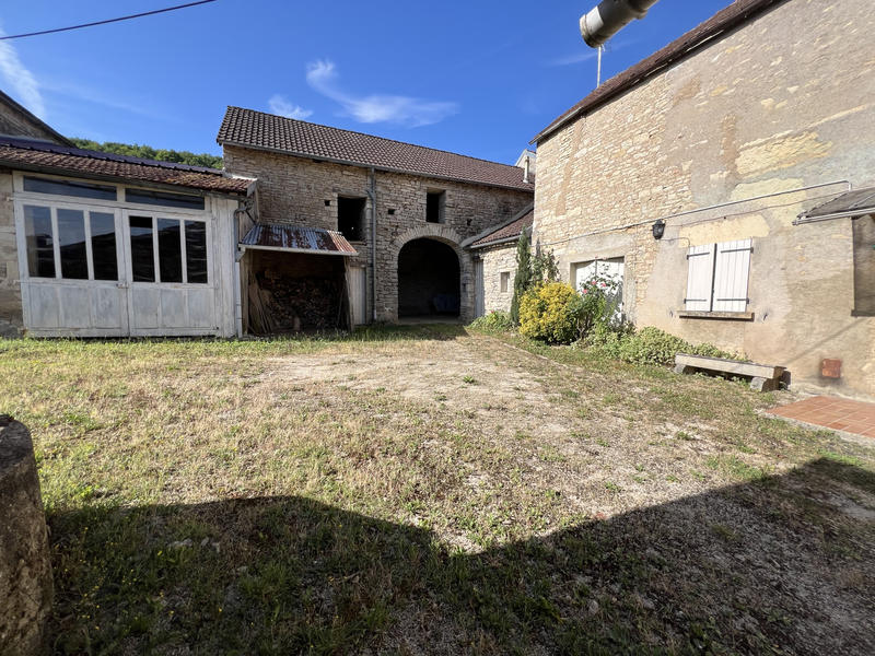 Maison - 76 m² - 4 pièces