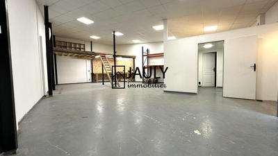 Entrepôt - 100 m²