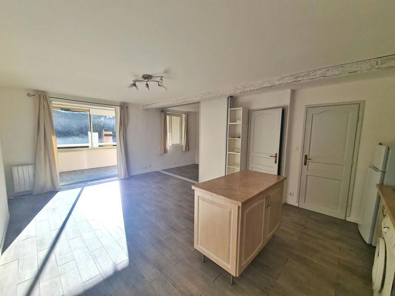 Appartement - 57 m² - 2 pièces