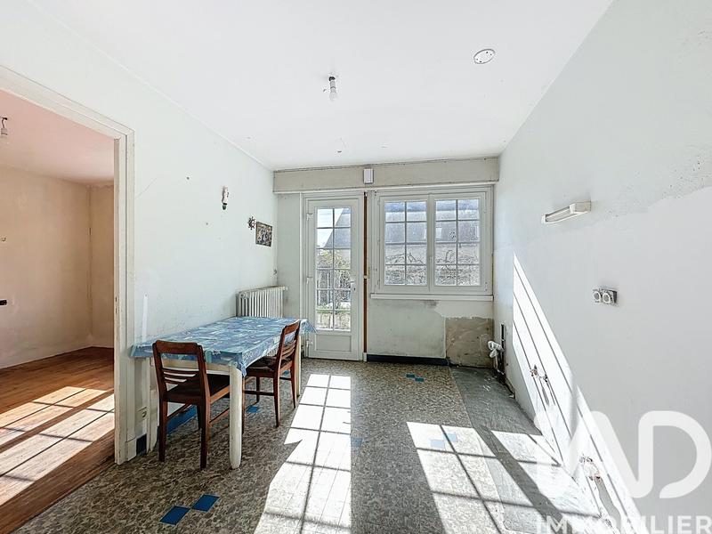 Maison - 375 m² - 11 pièces