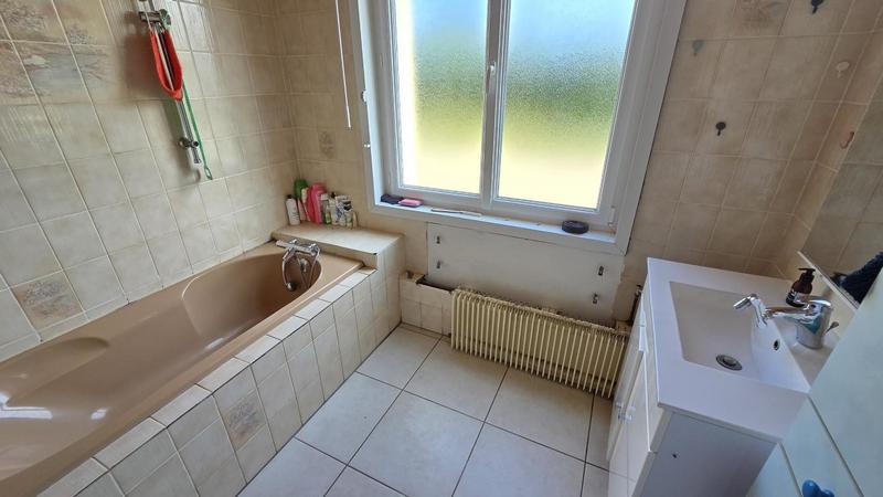 Maison - 166 m² - 6 pièces