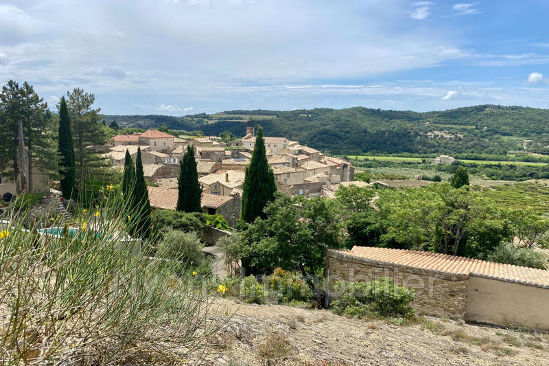 Maison de village - 375 m² - 10 pièces