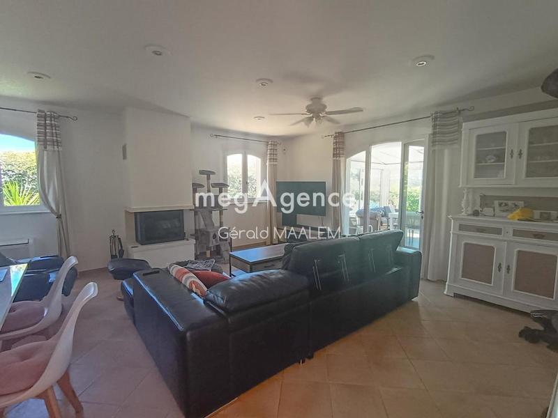 Maison traditionnelle - 130 m² - 5 pièces