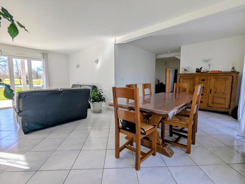 Maison - 135 m² - 5 pièces