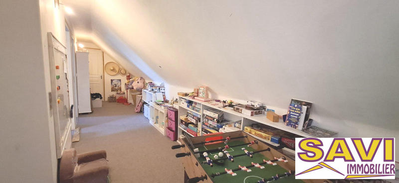 Maison - 135 m² - 7 pièces