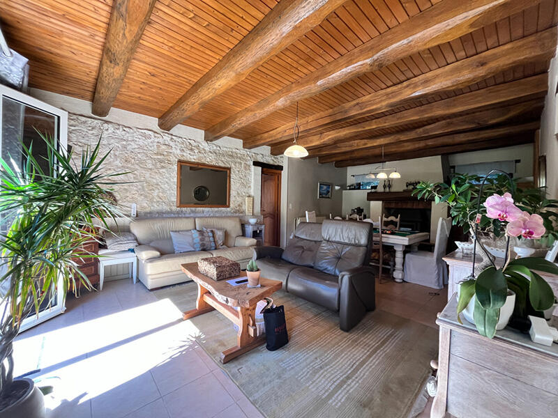 Maison - 109 m² - 7 pièces