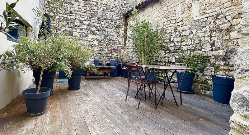 Maison de village - 310 m² - 6 pièces