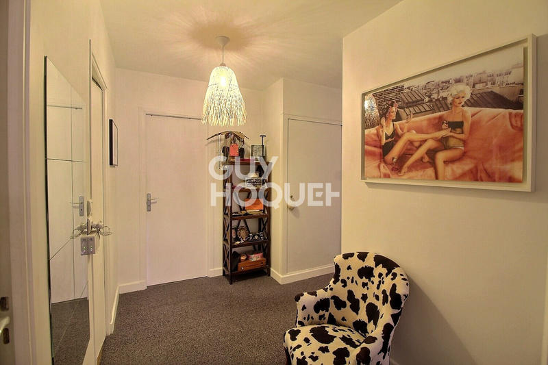 Appartement - 79 m² - 4 pièces