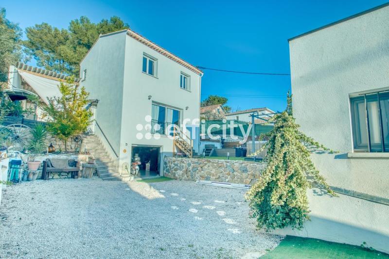 Villa - 100 m² - 4 pièces