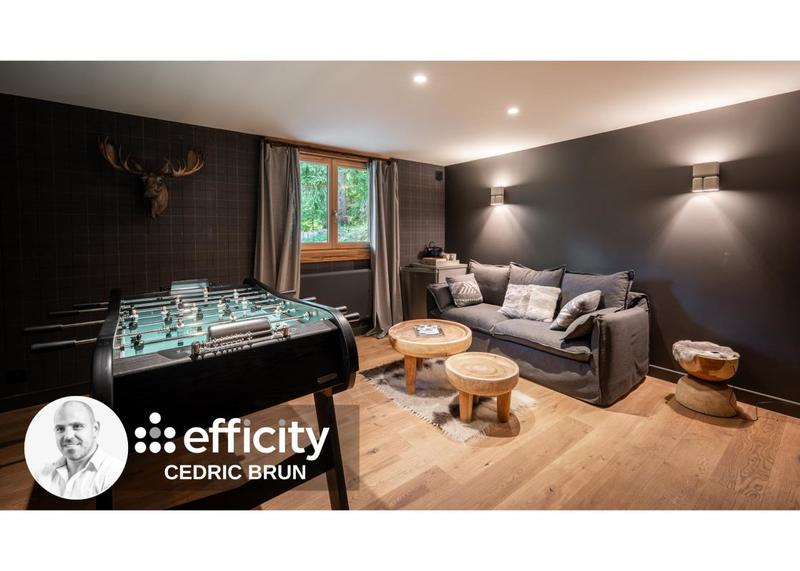 Châlet - 230 m² - 6 pièces