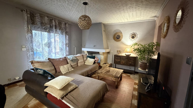 Maison - 80 m² - 5 pièces